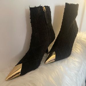 Zara black boots gold toes